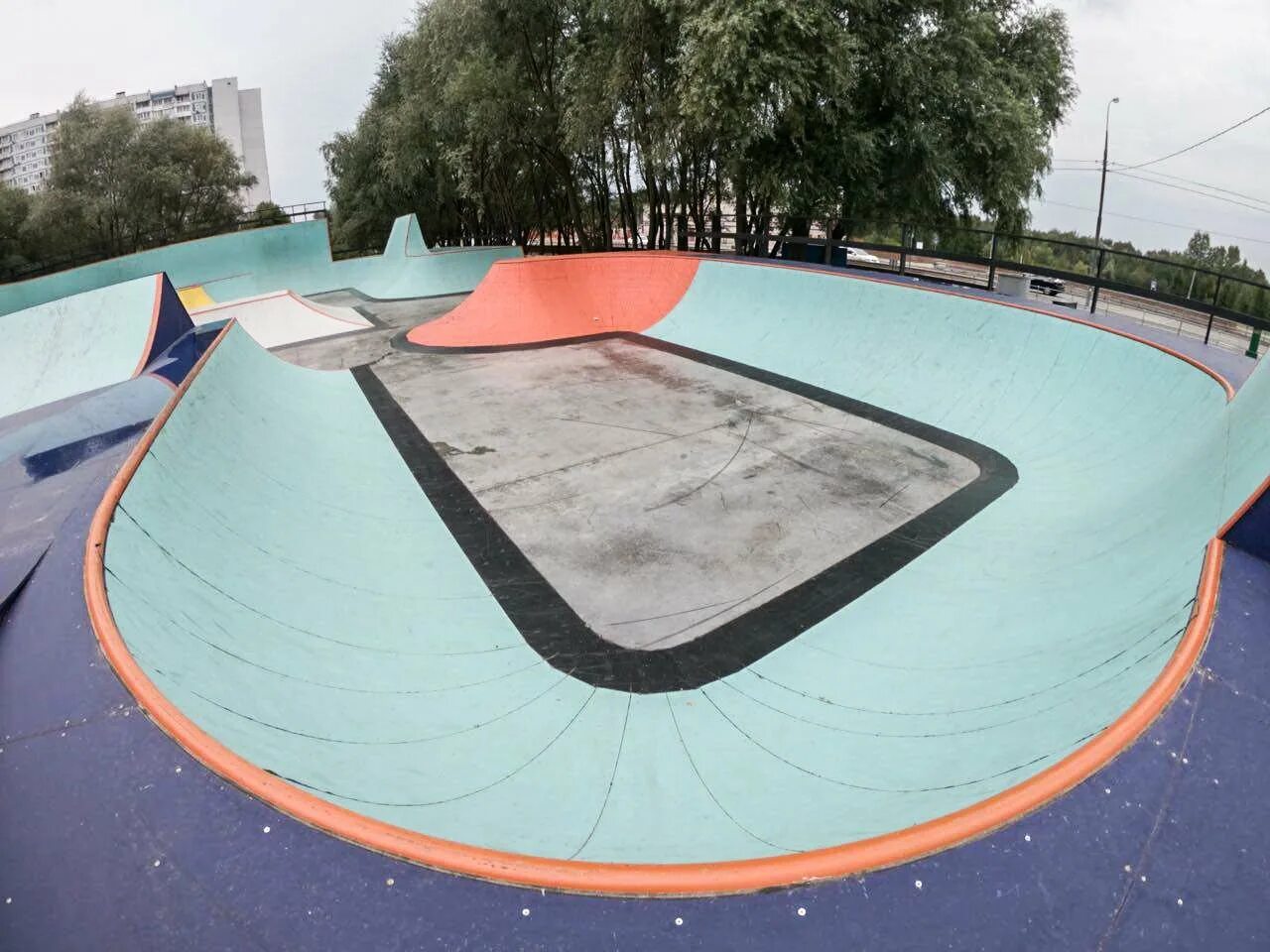 Скейт-парк xsa ramps. Xsa скейт парк москва. Крылатское скейт парк xsa. Парк яуза скейтпарк. Битцевский лес скейтпарк.