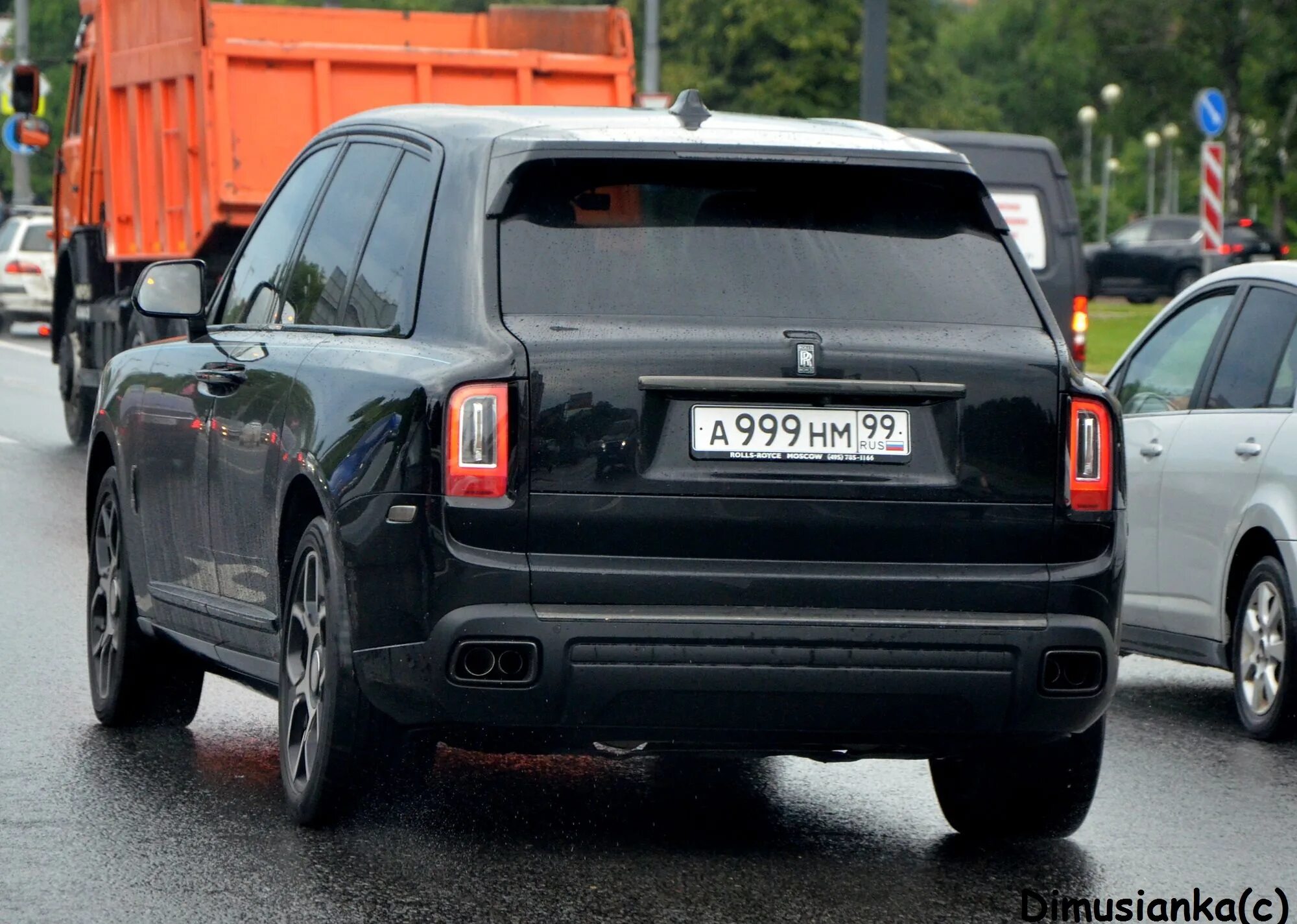 Какой номер 99. Роллс Ройс 999 99. Rolls Royce Cullinan а777аа77. А999нм99. М999мм99 Rolls Royce.