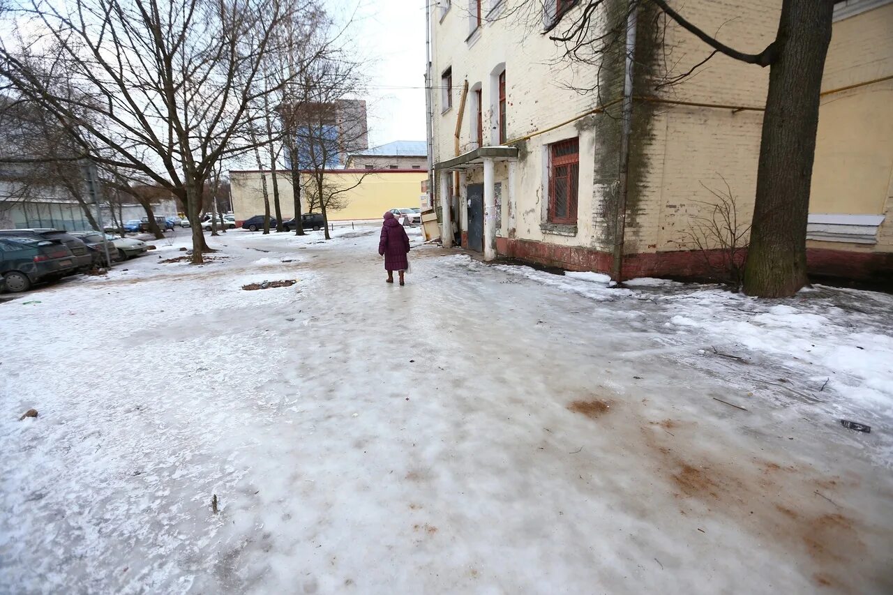 Вяземский снег. Гололедица. Гололед на улице. Гололед в Смоленске сегодня. Гололед фото.