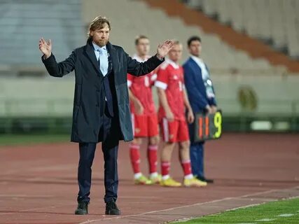 Тренер года футболу