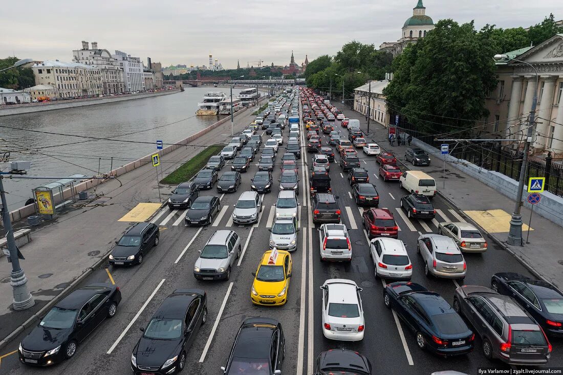 30 городов где можно увидеть ее. Автомобильный транспорт. Пробки в Москве. Московские пробки.