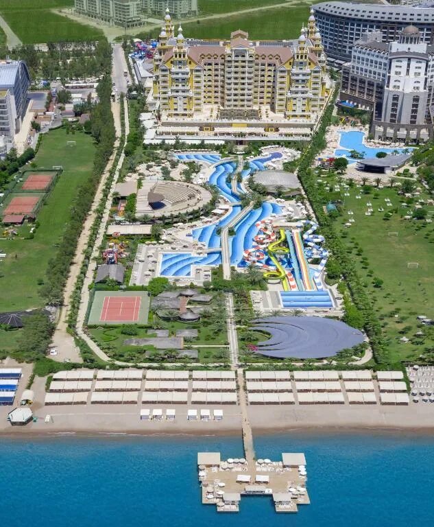 Отель в турции holiday. Royal holiday palace турция анталия. Отель holiday park resort 5. Отель holiday park resort 5. Отель холидей парк резорт 5 алания.