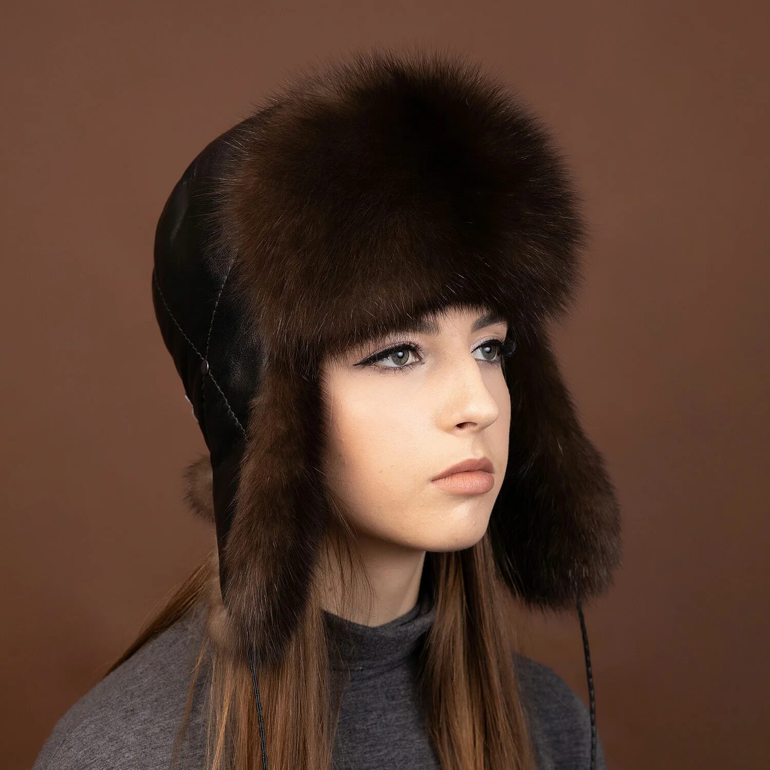 Шапка ушанка из меха норки. Норковая шапка женская. Ушанка из норки женская. Ушанка из меха норки. Норковая шапка ушанка женская.