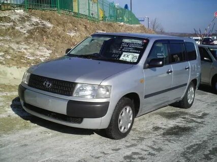 Автомобиль тойота пробокс