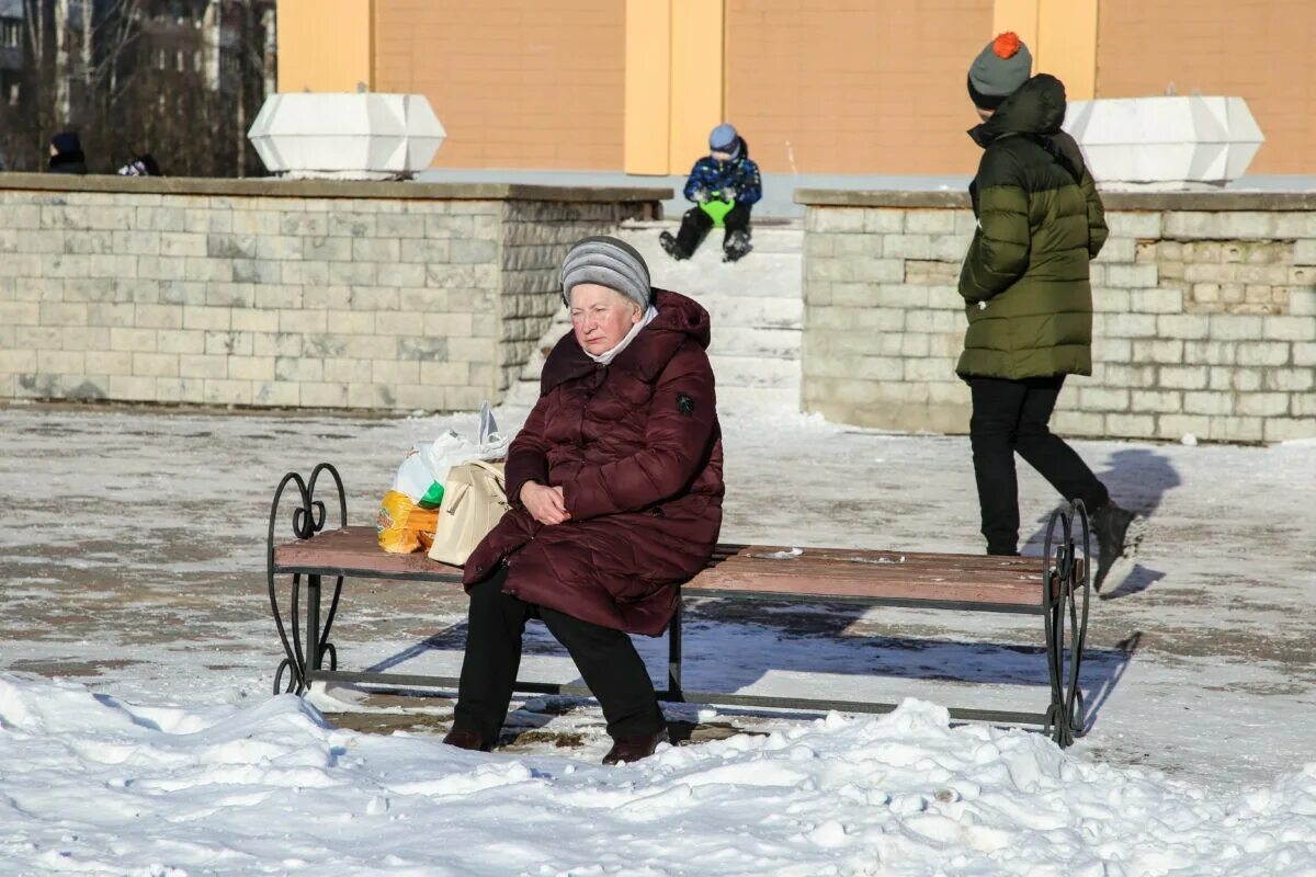 Военные пенсии 2023 последние новости. Пенсия 2023. С первого января повышение пенсии 2023 год в Курске.