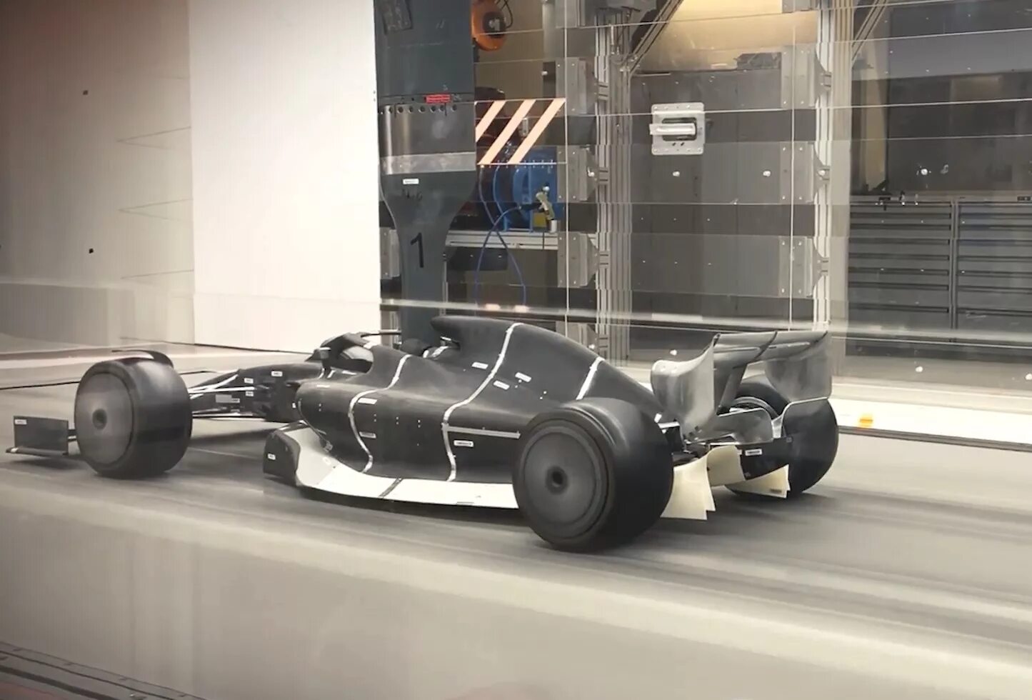 01 2021. Болид феррари 2021 f1. Williams f1 2021. Болиды ф1 2021. F1 2021 car.