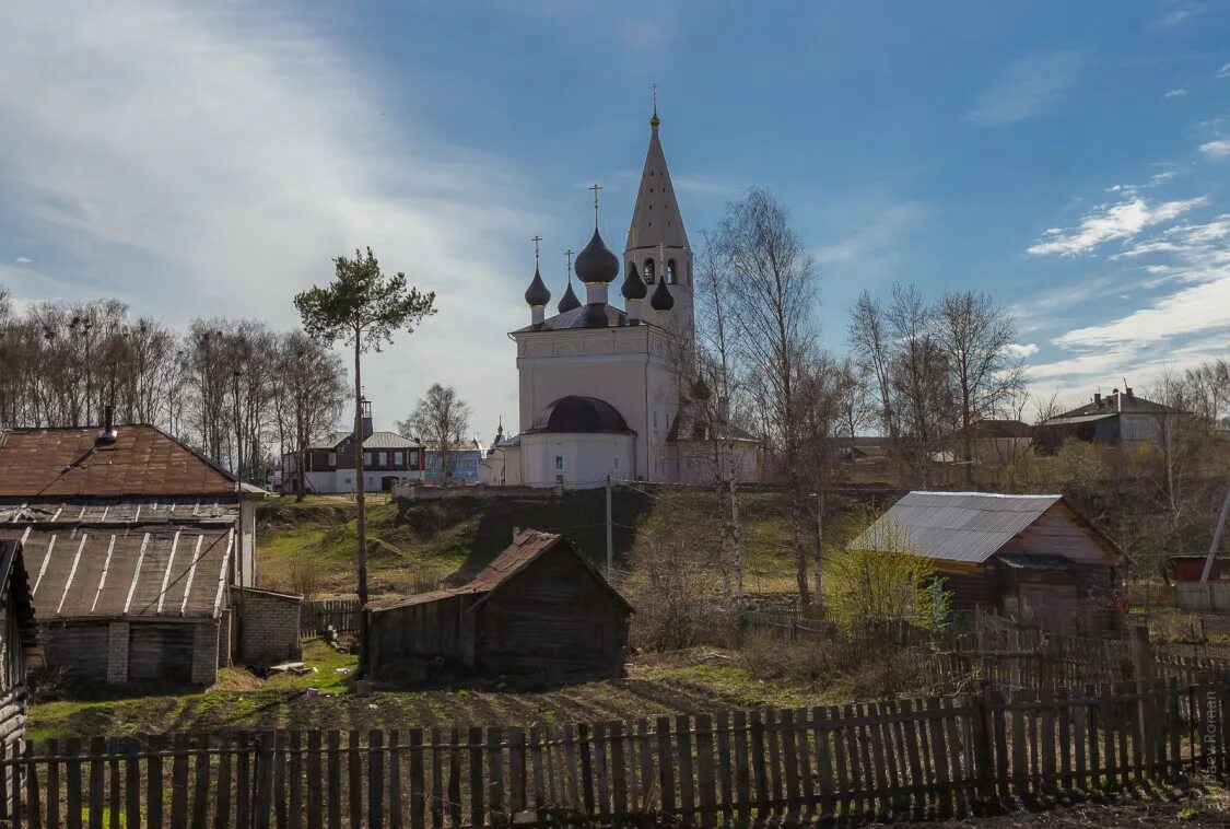 Храм Воскресения Христова Вятское. Село Вятское храм Воскресения Христова. Вятское Ярославский район Церковь. Некрасовское Ярославская область Церковь.