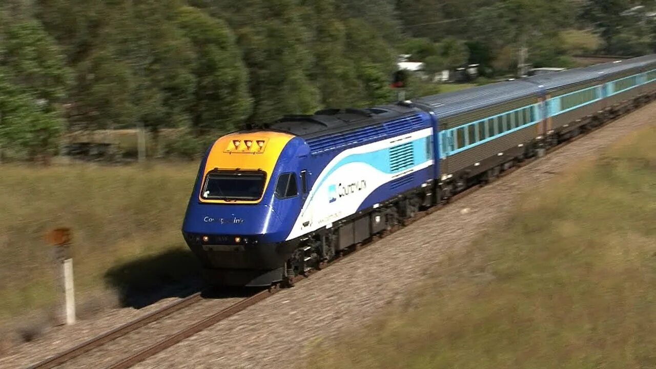 Train direction. Intercity 125. intercity train. поезд intercity. поезд экспресс.