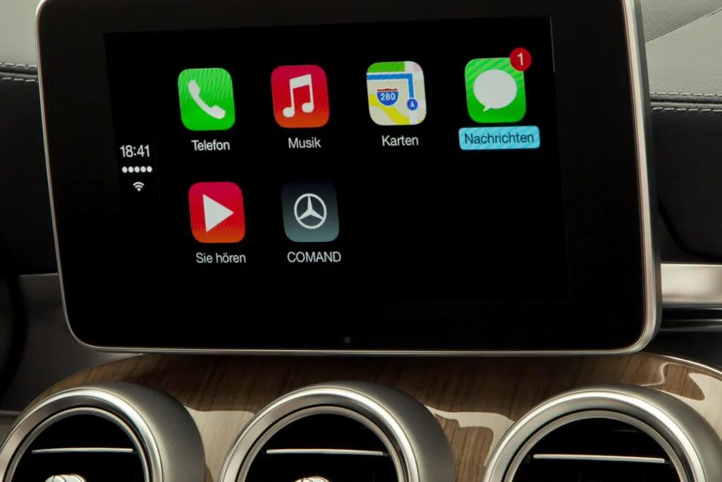 Приложение carplay для андроид. Opel carplay 2014. carplay mercedes. apple carplay opel astra. apple carplay lc200.