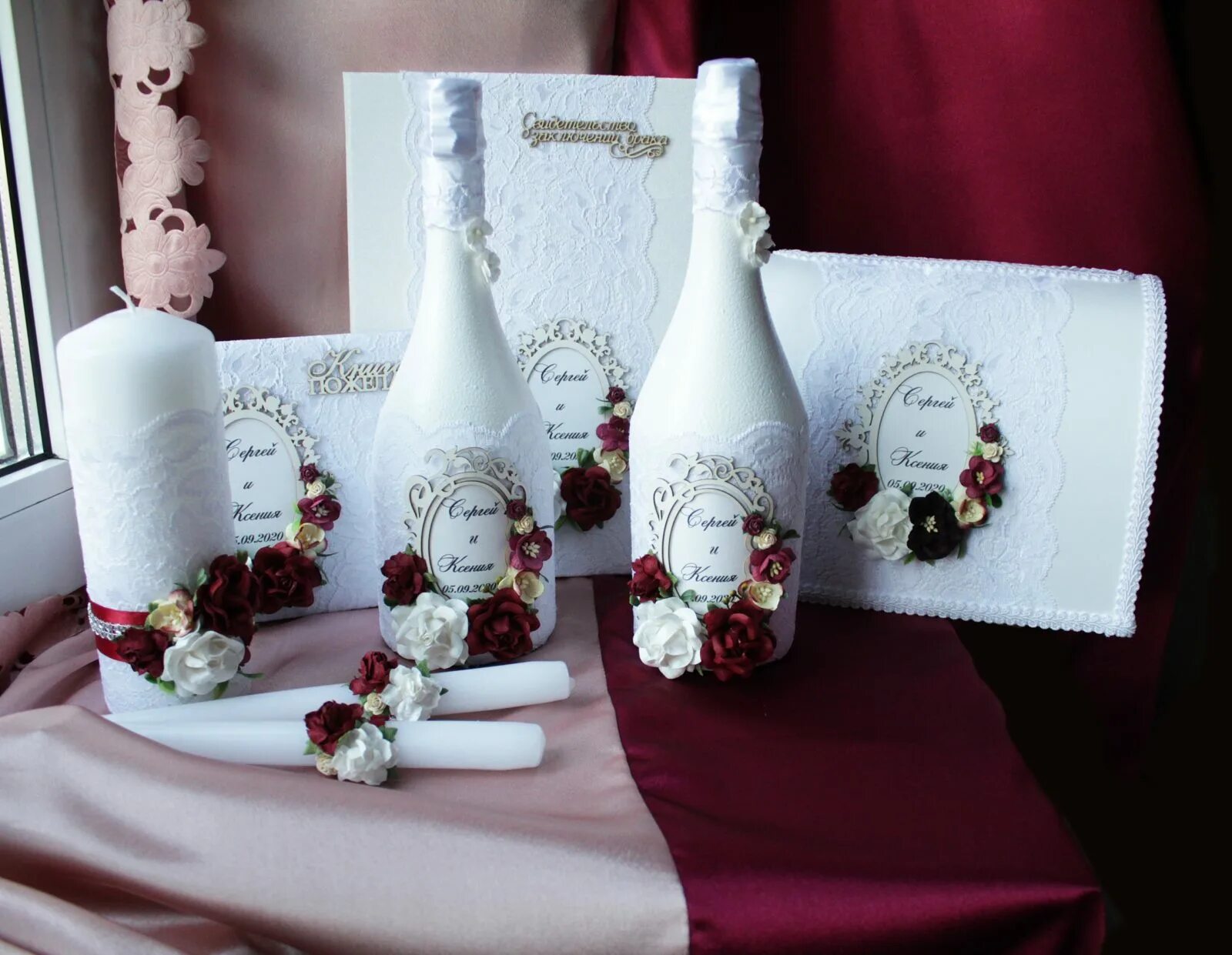 свадебный аксессуар. свадебные работы. свадебный аксессуар. свадьба цветы детали. свадебные бутылки.
