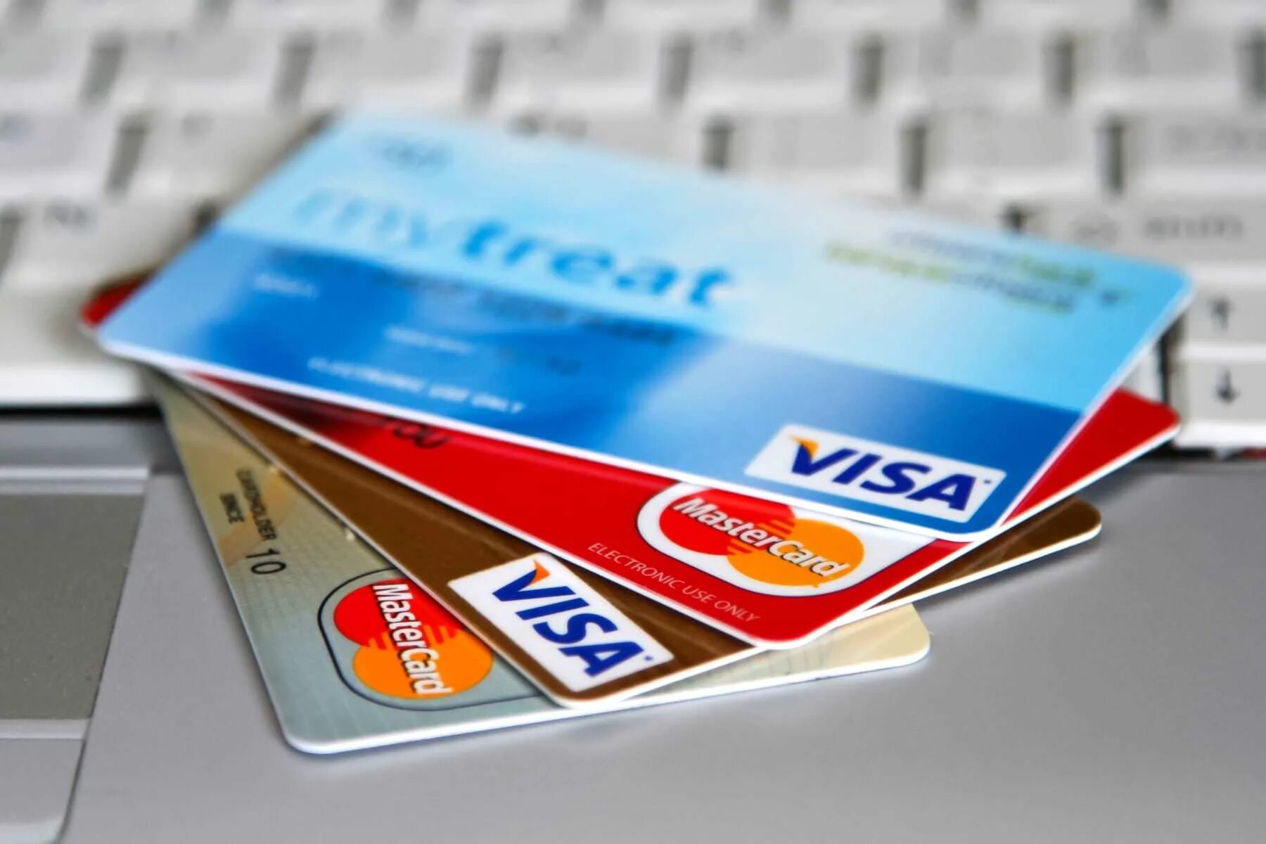 Где работает виза. Карты виза и мастеркард. карта visa в россии. международные платежные карты. карты международных платежных систем.