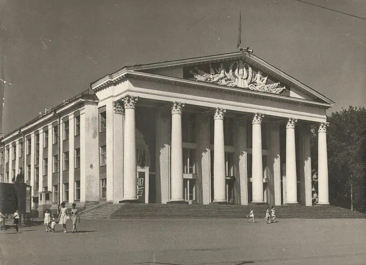 22 мая в 16.00 в театральном зале ГАУК СО "Дворец культуры "Россия" состоится от