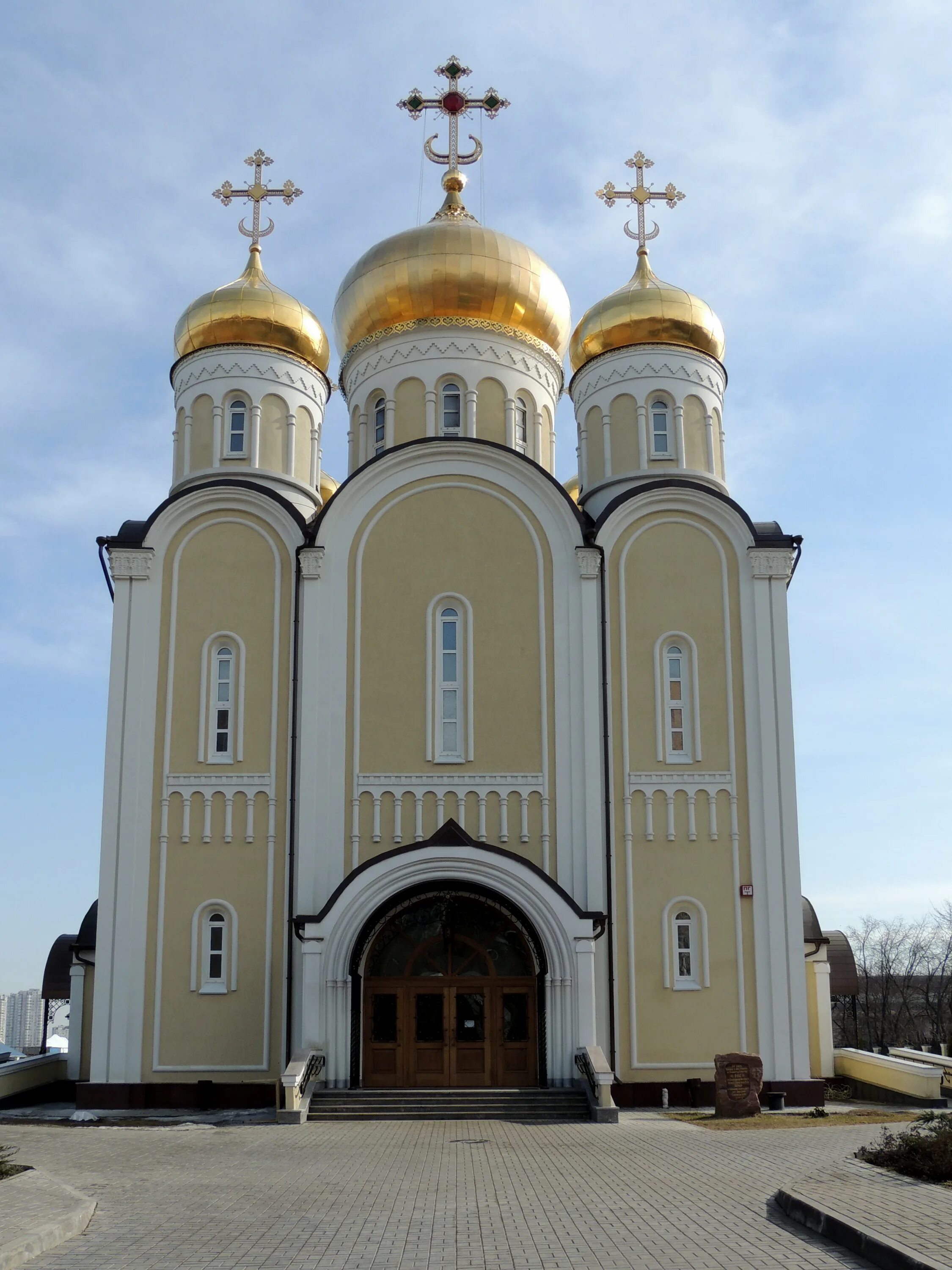 Храм Нагатинский Затон храм Спиридона. Храм Спиридона Тримифунтского в Москве. Храм Спиридона Тримифунского. Храм Спиридона Тримифунтского приход в Нагатинском Затоне. Храм спиридона тримифунтского приход