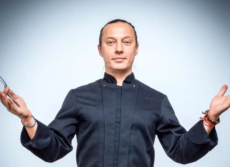 Василий емельяненко шеф-повар. Василий емельяненко повар. Василий емельяненко шеф-повар рецепты. Шеф-повар василий емельяненко шеф-повар василий емельяненко. Василий емельяненко шеф-повар жена.