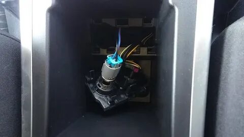 Прикуриватель в джили