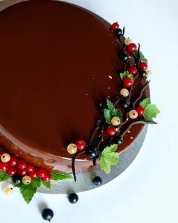 Украшение из глазури