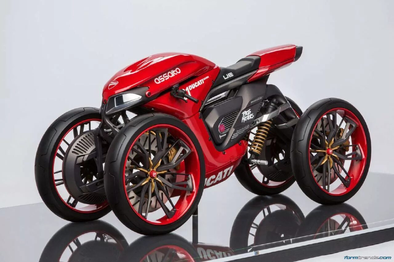 Беларускія байкі 4. Четырёхколёсный мотоцикл Ducati. Ducati // Ducati on four Wheels. Дукати машина 2022. Мотоцикл Ducati 2022.