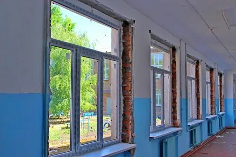 Меняла на районе