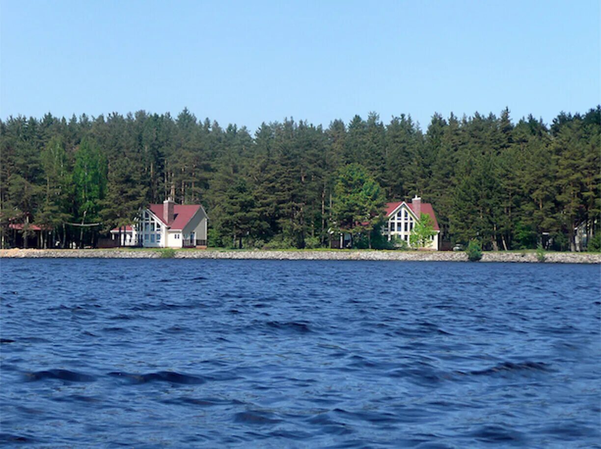 Дом взморье. Бухта коприно рыбинск. Дом взморье. Пляж коприно рыбинск. Парк отель коприно.