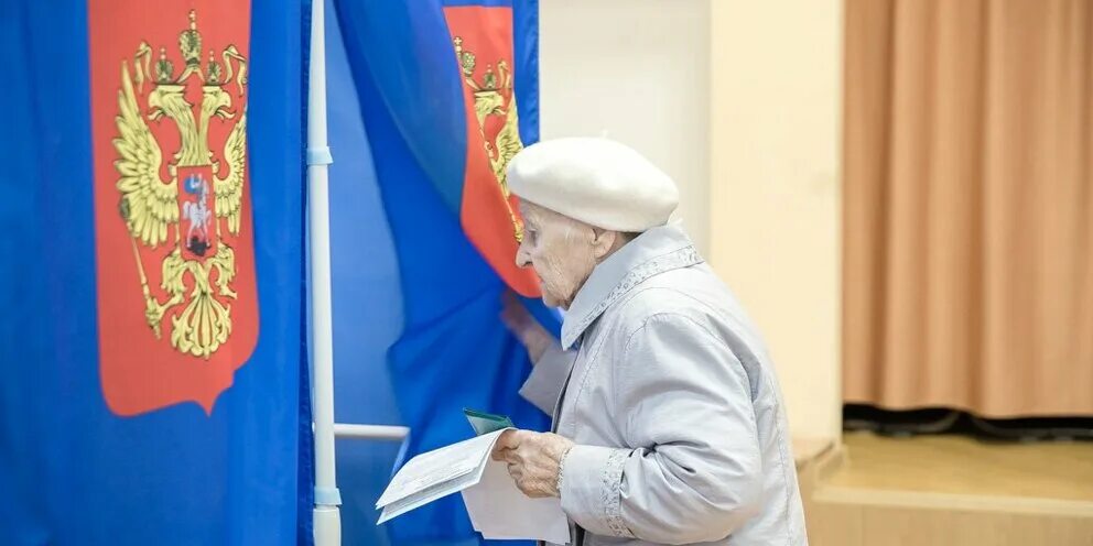 Выборы губернатора Кировской области. Люди голосуют. Люди на выборах. Единая Россия участие в выборах. Явка на выборах киров