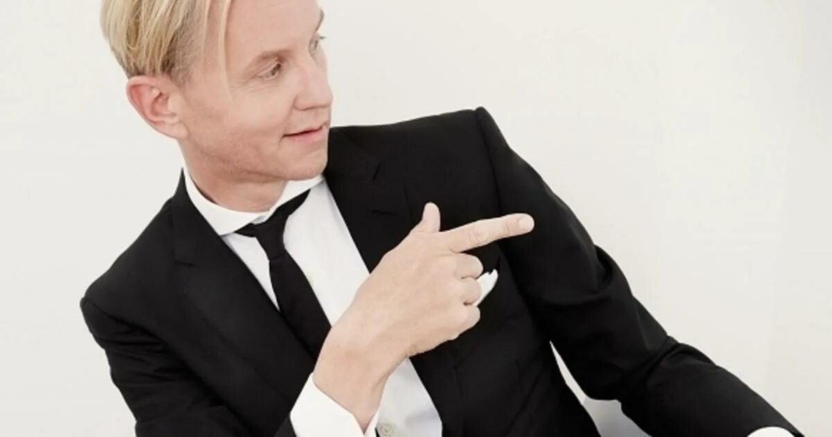 Max raabe oops i did it again