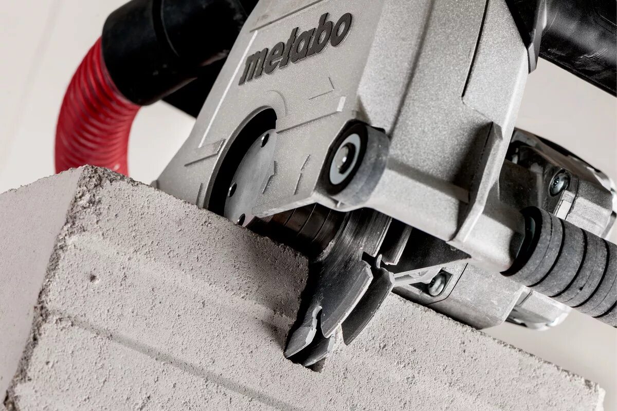 Штроборезы 1400 купить. Metabo MFE 40. Штроборез Metabo MFE 40. Бороздодел Metabo MFE 40. Бороздодел Metabo MFE 40 604040510.