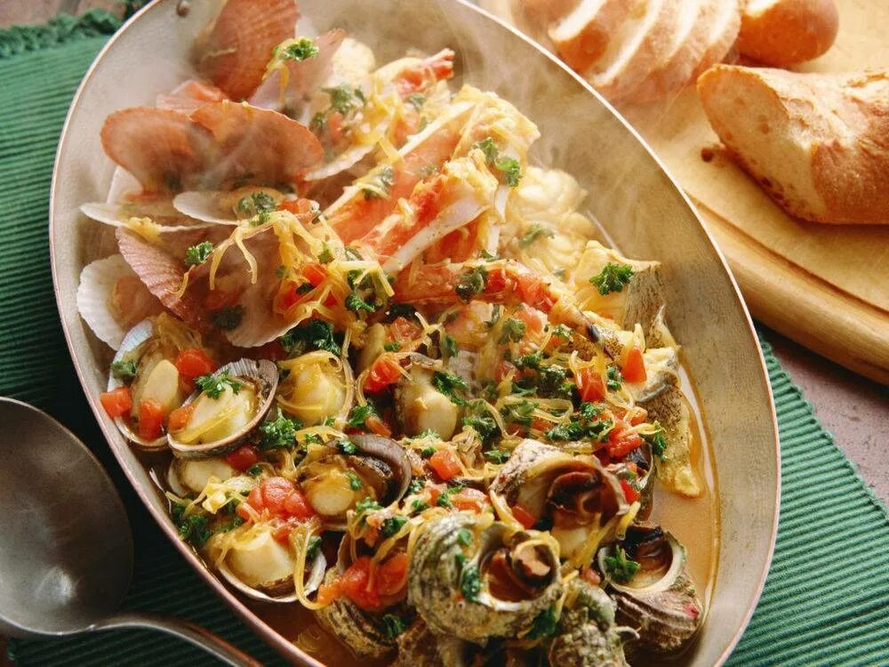 Украинская кухня. Батат с овощами подача ресторана. Национальная кухня кореи. Изысканные блюда. Овощи на обед.