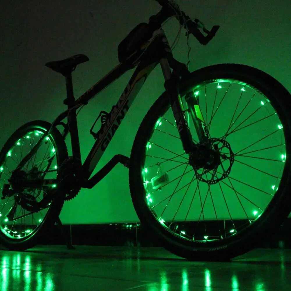 Подсветка колес велосипеда. Светящийся велосипед. Подсветка для велосипедного колеса. Подсветка на велик. Светящиеся велосипед