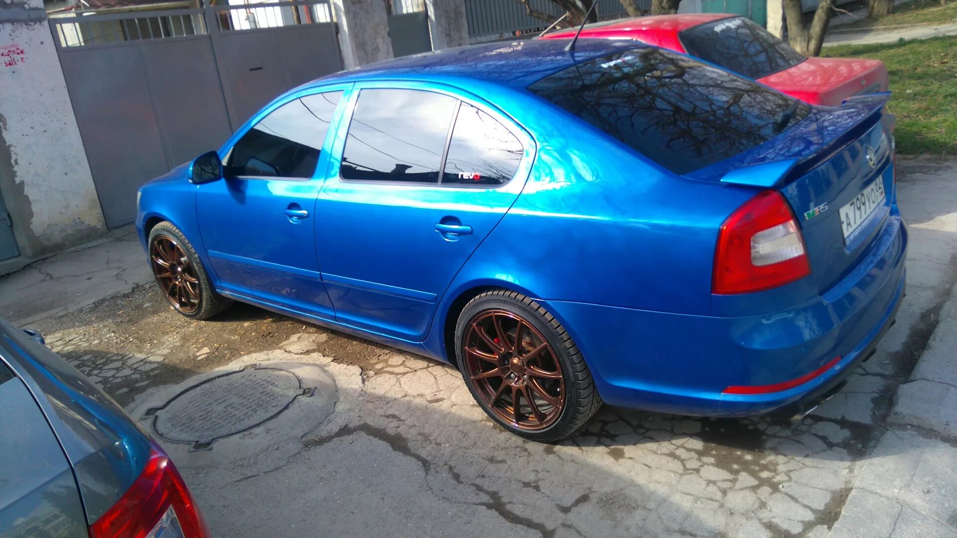 Skoda octavia rs stage 2. Octavia RS a5 Candy Blue.