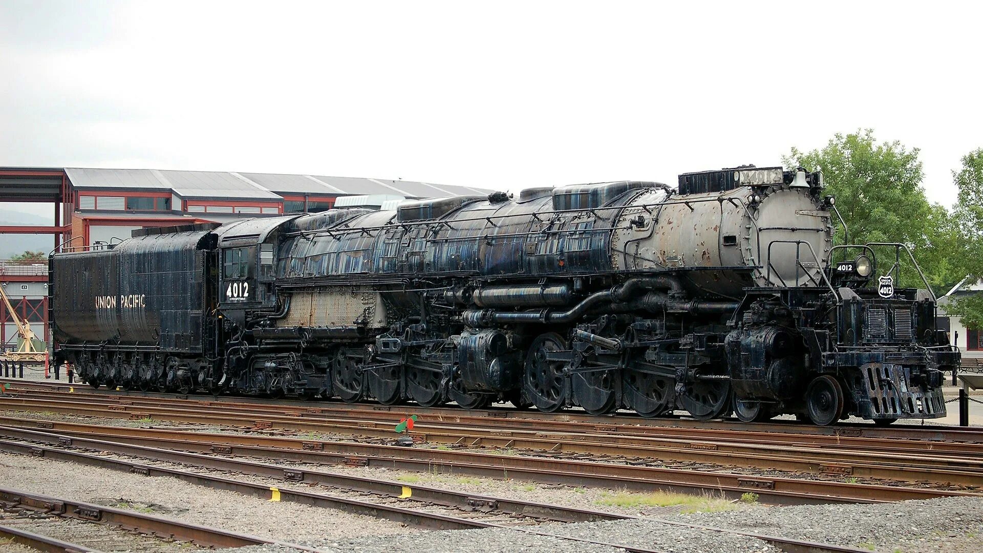 Паровоз Union Pacific. Union Pacific 4000 big boy. Самый большой паровоз в мире big boy. Локомотив Юнион Пасифик. Большой электровоз