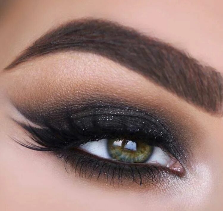 Дымчатый смоки айс для карих глаз. Смоки для карих. Смоки для карих. Стрелки смоки айс. Смоки айс для кариз гла.