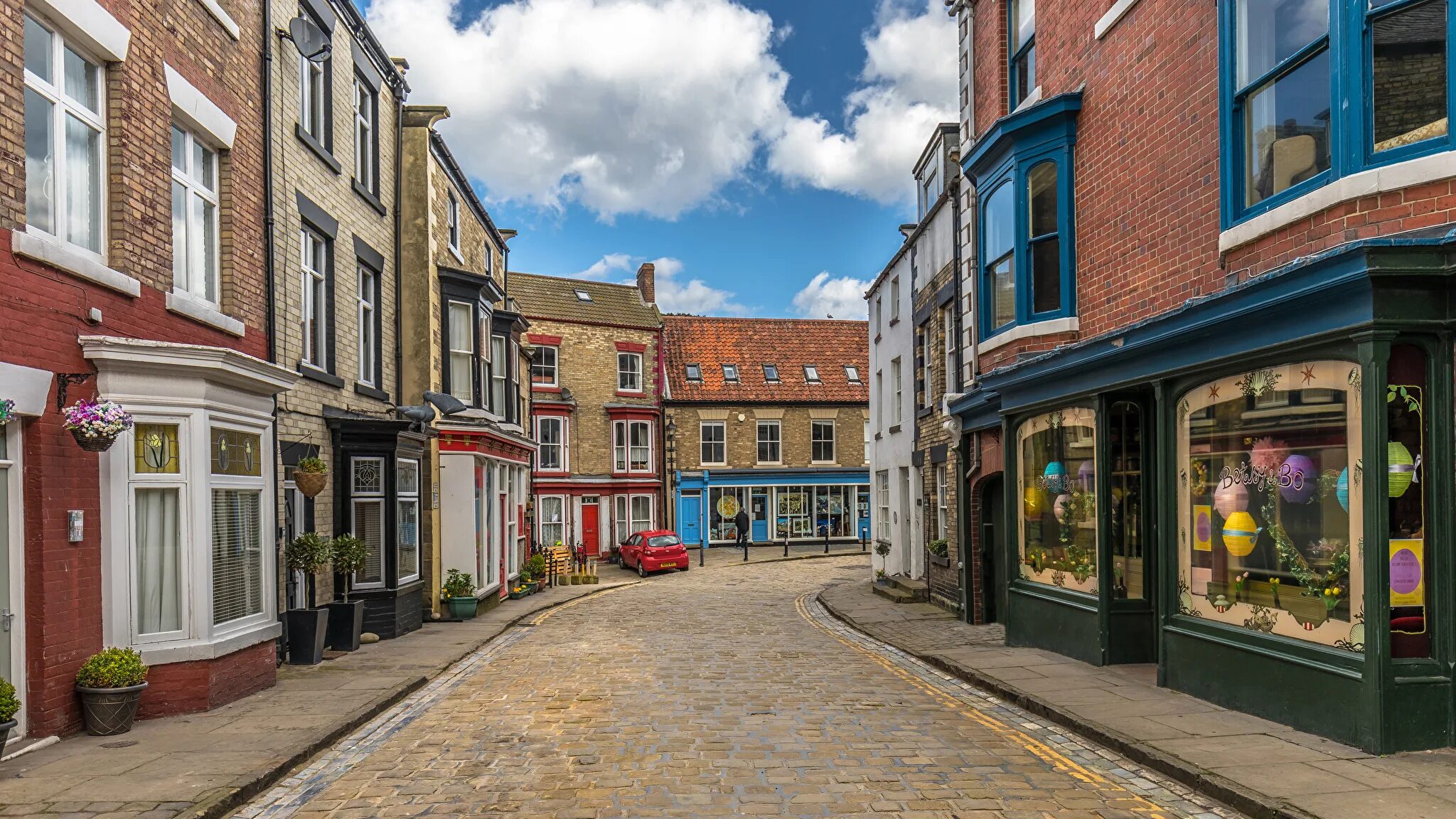 Монтпилиер вермонт. Улицы москвы. Город спутник казани иннополис. Германия. Французский городок эльзас.
