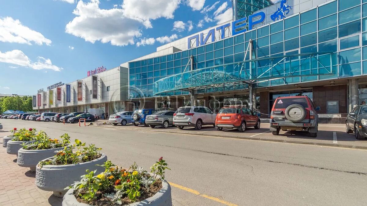 Тк типанова. Тц питер типанова 21. тк питер на типанова. ул типанова д 21 тк питер. бц питер ул. типанова, 21.