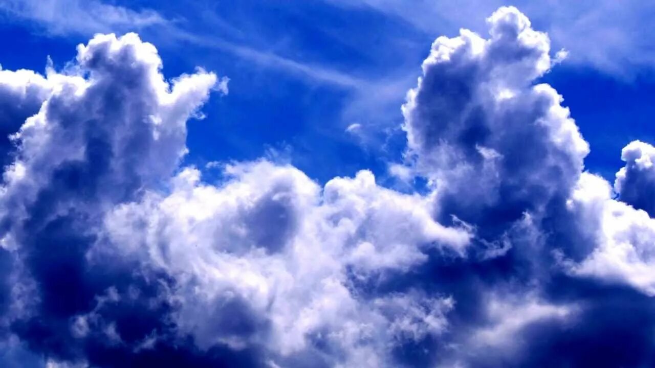 Cloud way. Облака путь с центром. eternity cloud.
