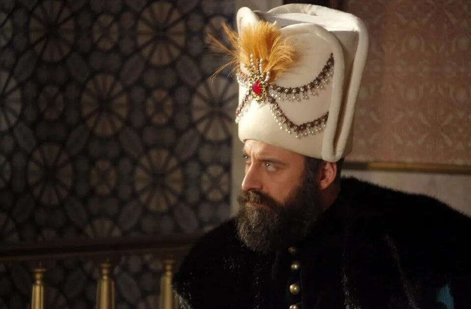 Во сколько сулейман стал султаном. Сулейман Хан Хазрет Лери.