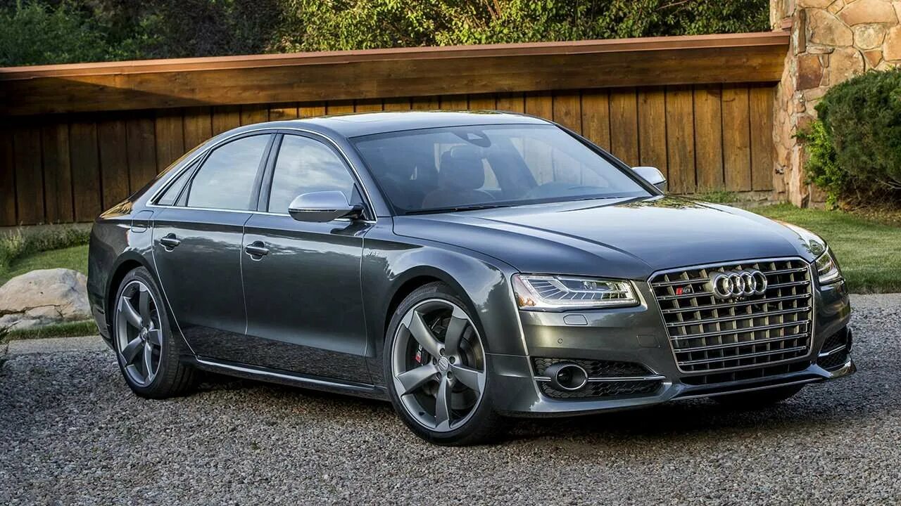 Audi d4. Ауди s8 кватро. Audi s8 d4 2018. Ауди s8 2018. Audi s8 2017.