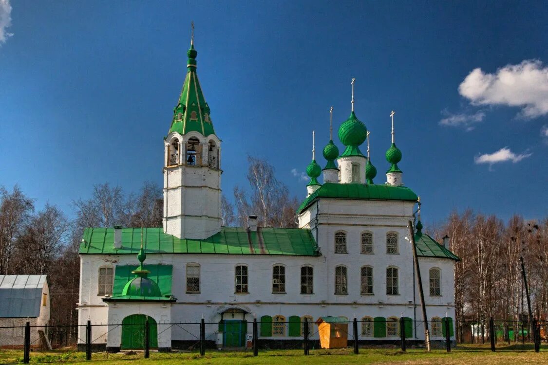 Леонтьевская церковь тутаев батюшки. Церковь на леонтьевском кладбище ярославль. Леонтьевский храм ярославль. Леонтьевский храм ярославль. Леонтьевская тутаев.