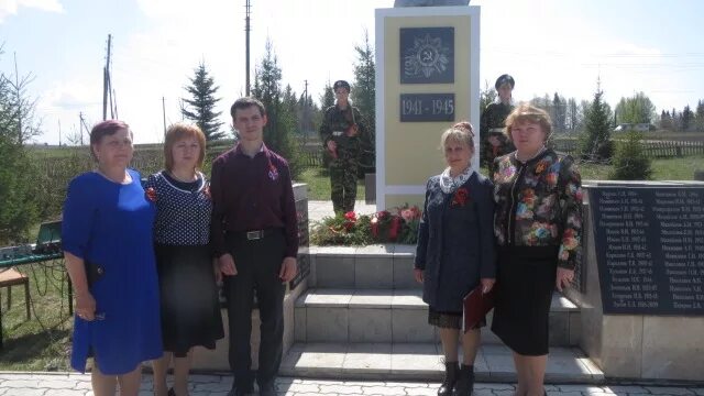 Погода в караклах канашского. Субботник на кладбище сельского поселения. Погода в караклах канашского. Погода в караклах канашского. Фото караклинская средняя общеобразовательная школа школа фото.
