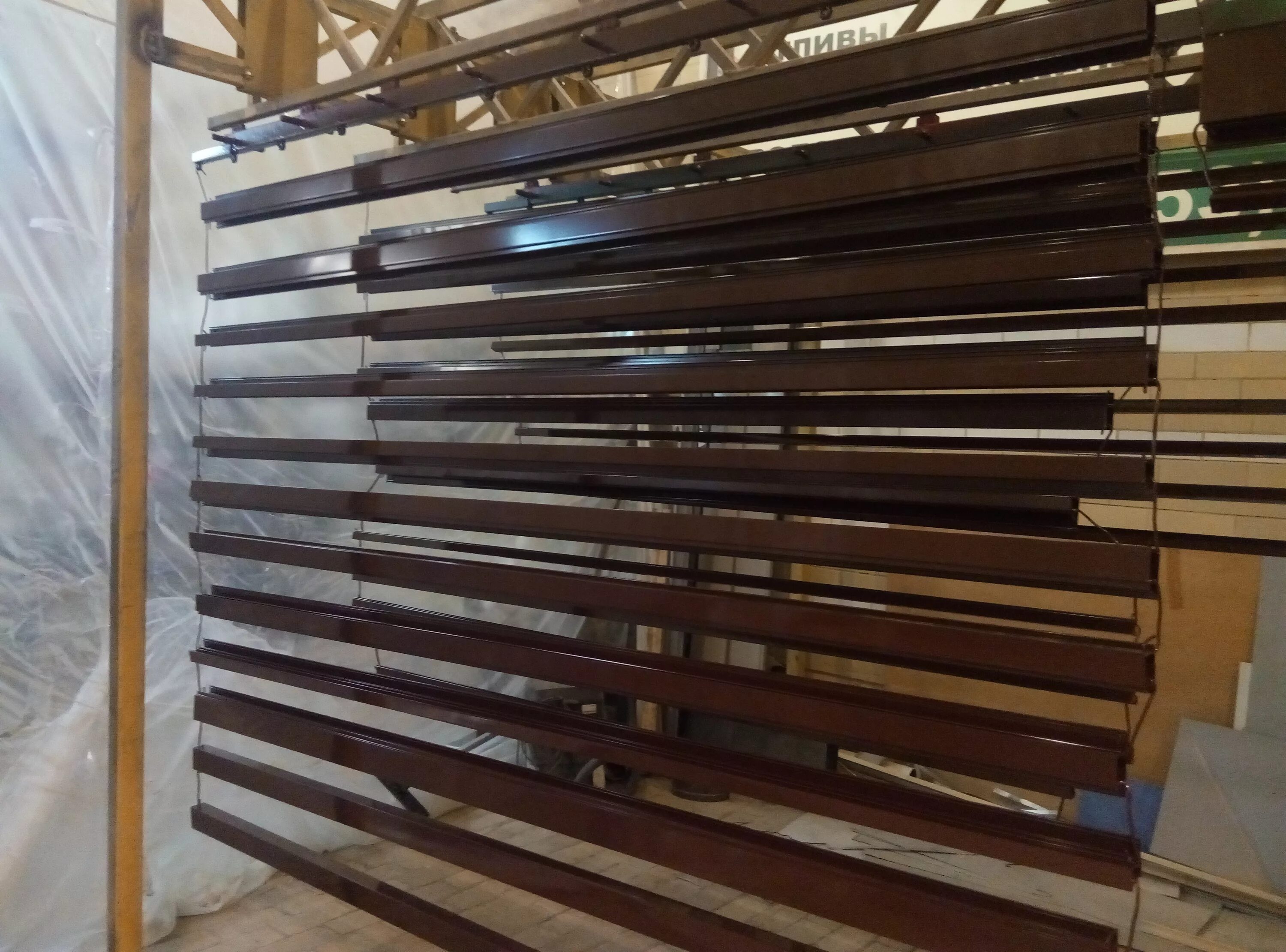 Ограда в порошковой краске. Порошковая перекраска. Окраска профильной трубы. Покраска ограждений. Порошковая покраска металлоконструкций.