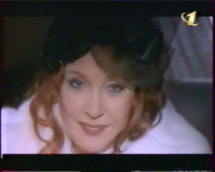 Алла пугачева концерт 2019. Пугачева алла борисовна в молодости. Пугачева 60 лет. Алла пугачева с кудрями. Пугачева в 60.