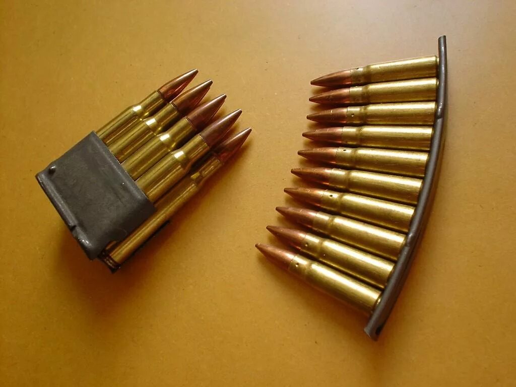 Обойма что это. Обойма м1 гаранд. m1 garand обойма. обойма 7.62. патрон скс 7.62 39.