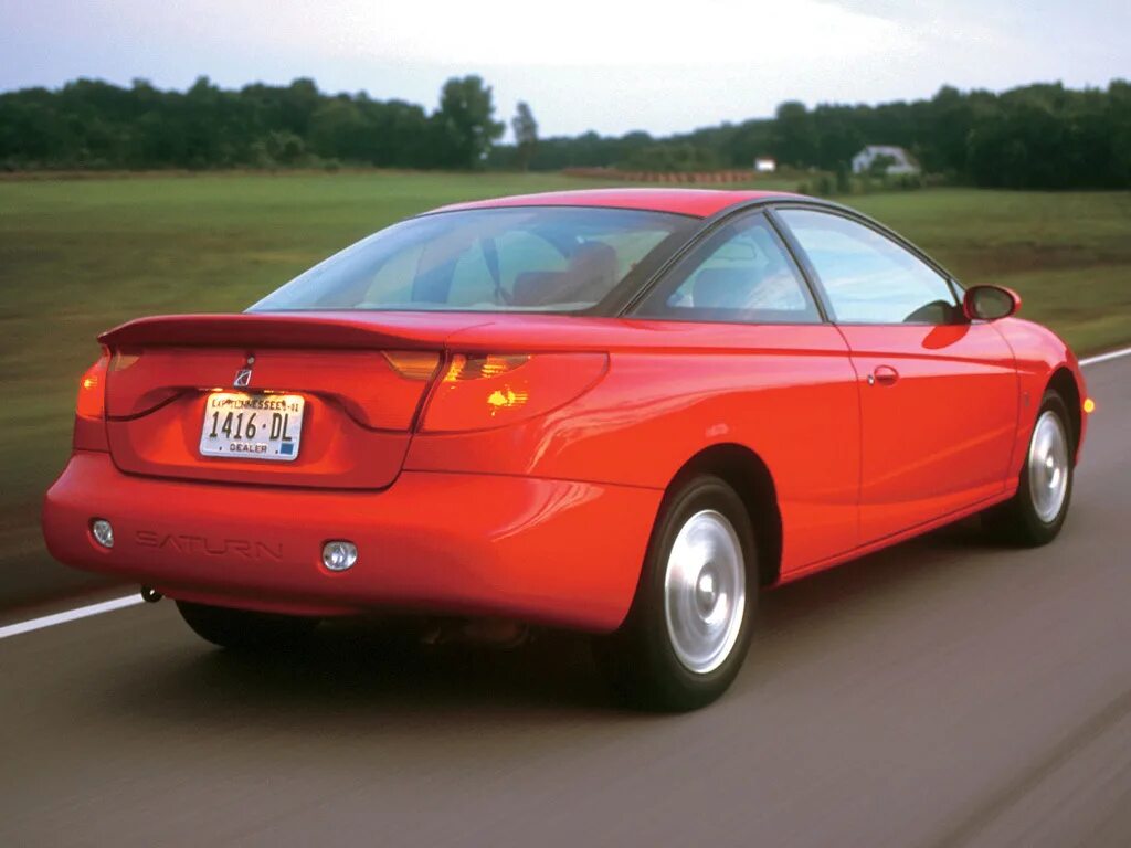 Saturn sc. Автомобиль сатурн sc2001г. седан сатурн 1996. сатурн купе машина. автомобиль saturn 800.