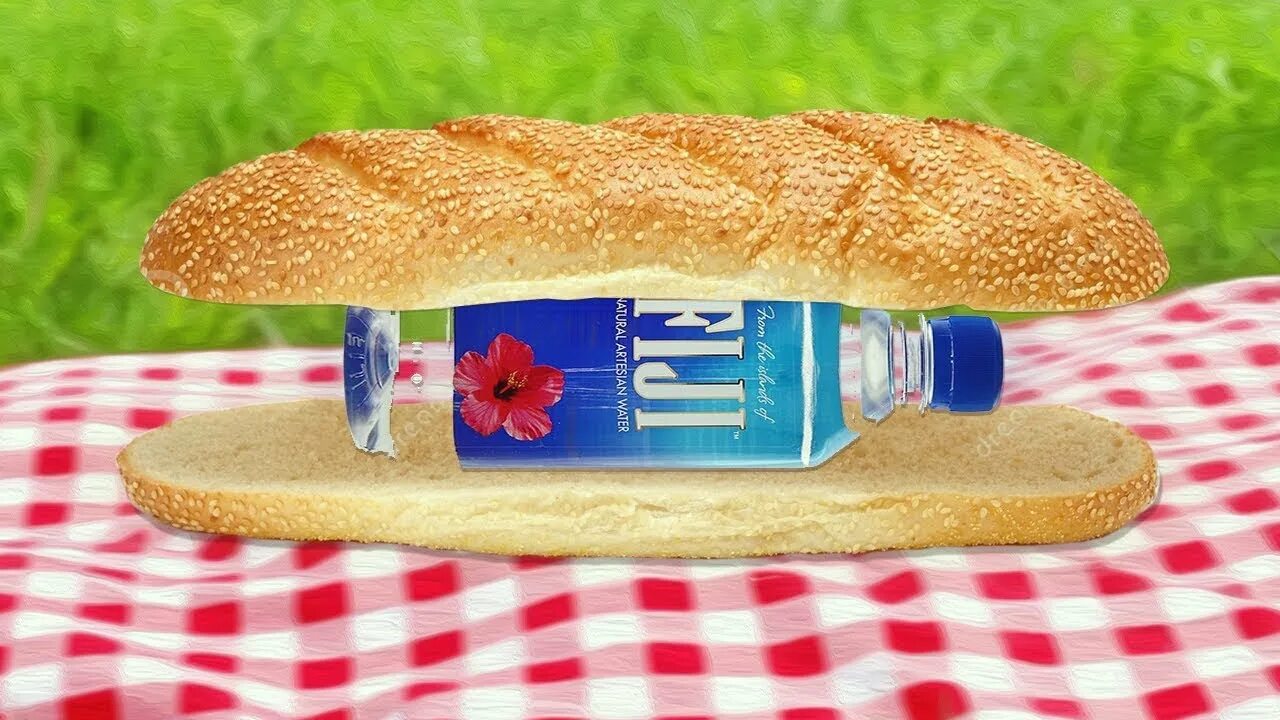 Сэндвич с водой. Бутерброд и вода. Хлеб и вода. Сэндвичи в хлебной упаковке лайфхак. Пикник воды и хлеба