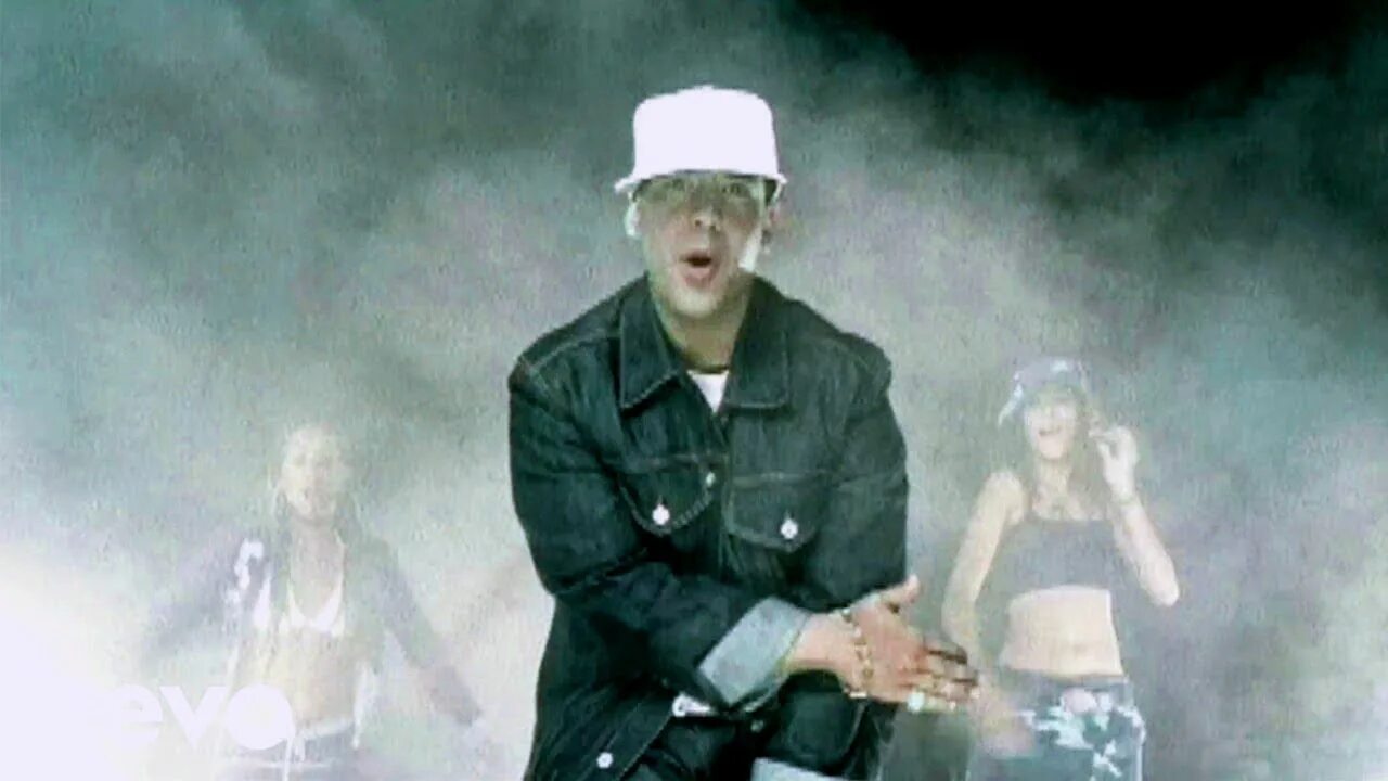 Gasolina Daddy Yankee клип. Девушка в клипе Daddy Yankee gasolina. Газолина клип девушки.