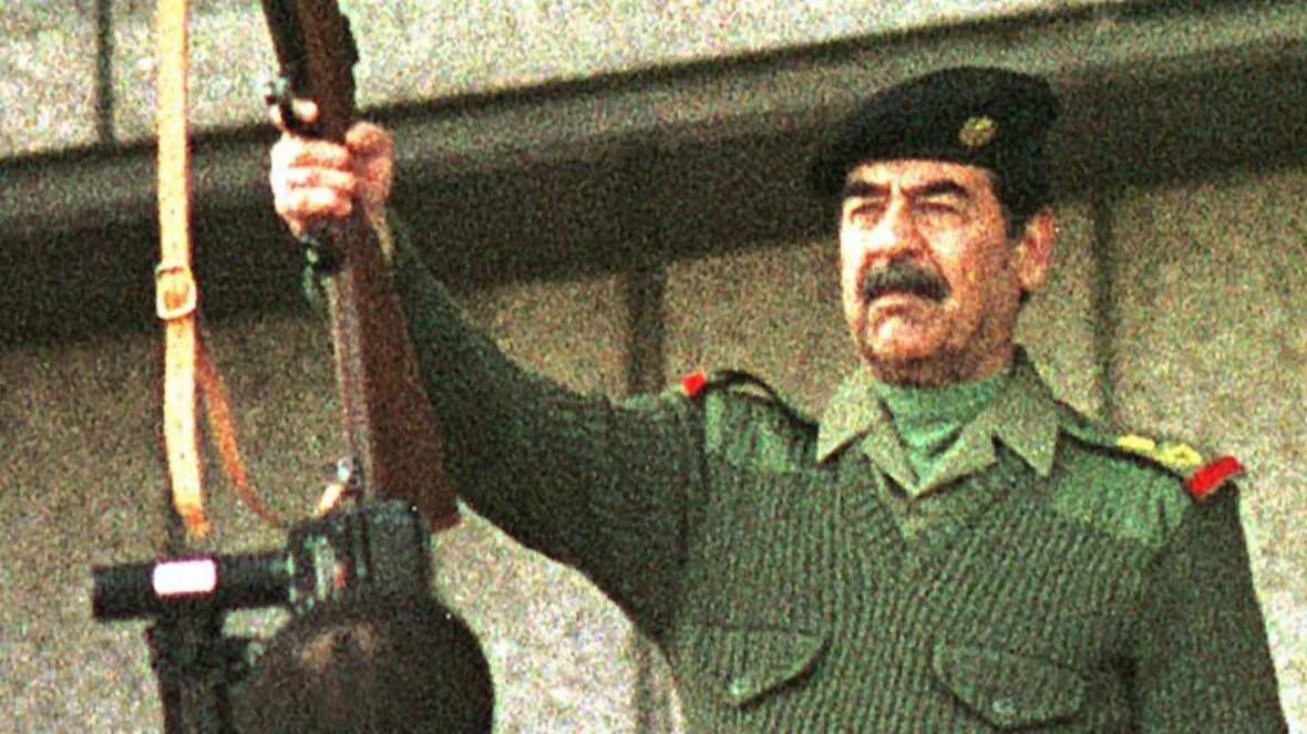 Саддам Хусейн. Саддам Хусейн повешение. Саддам Хусейн 1991.