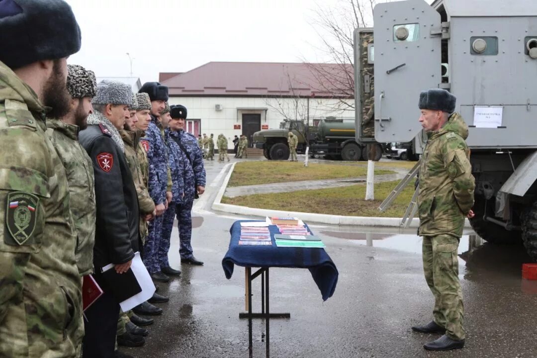 Явка в чеченской республике. Военнослужащие Чеченской Республики. Центры подготовки в Чеченской Республике. Служебно-Боевая подготовка. ППСН Грозный.