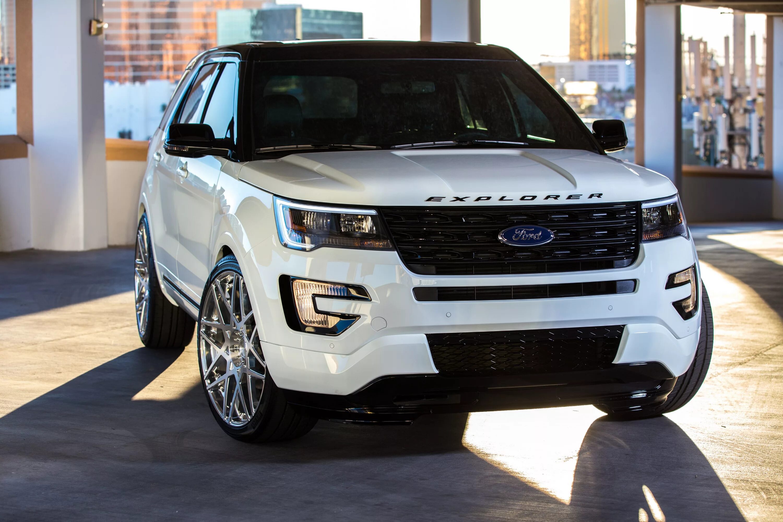 Эксплорер 5 рестайлинг. Ford explorer 2018. форд эксплорер sport 2018. ford explorer sport trac 2025. explorer 2025.