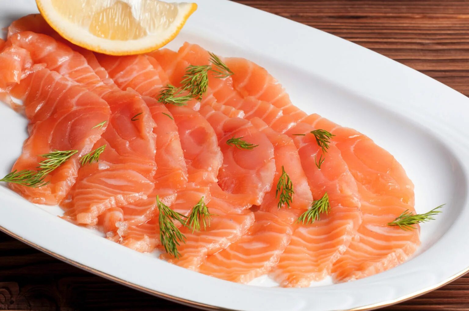 когда ребенку можно красную рыбу. форель чавыча слабосоленая. красная рыба горбуша. чавыча форель лосось. красная рыбка форель слабосоленая.