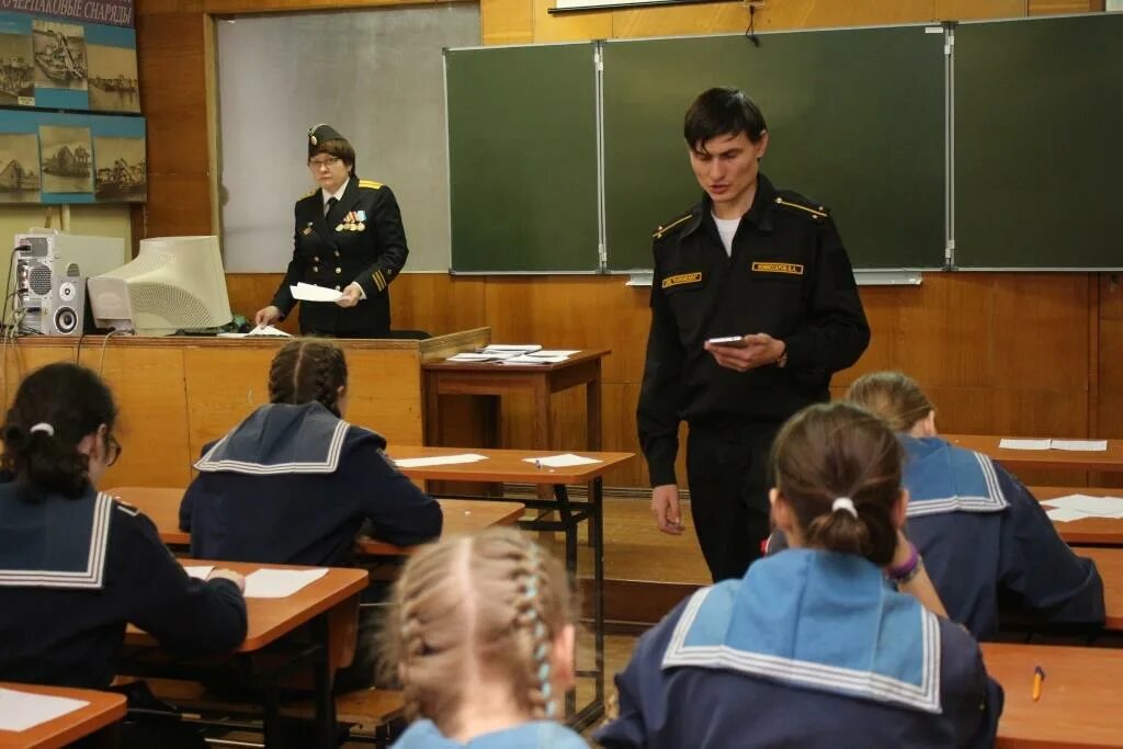 речное имени дежнева новосибирск. и. речное имени дежнева новосибирск. речное училище в новосибирске имени дежнева. мичурина 4 училище речное.