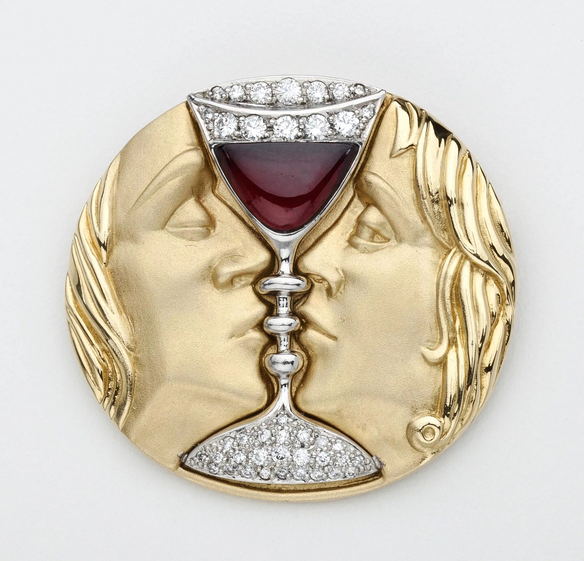 дано ювелирные украшения. гранатовое сердце сальвадора дали. ювелир карлос алемани. ювелирная коллекция сальвадора дали. бижутерия сальвадор дали.